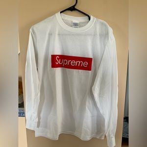 Gildan «Supreme» Long sleeves white shirt . Youth Large . New